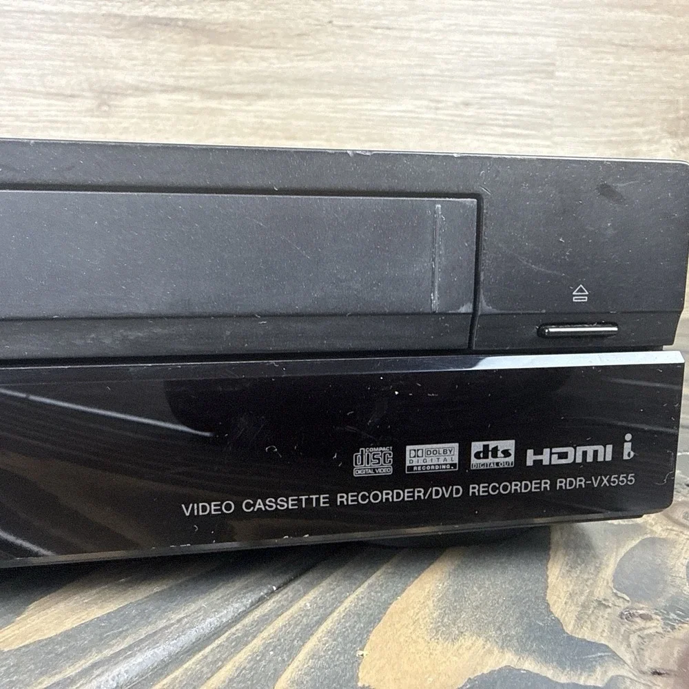 Sony RDR-VX555 DVD/VCR Player Recorder Combo HDMI PARTIALLY WORKING - FOR REPAIR